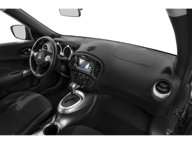 Used 2015 White Nissan S image 16