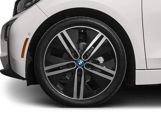 Used 2014 Silver BMW with Range Extender image 12