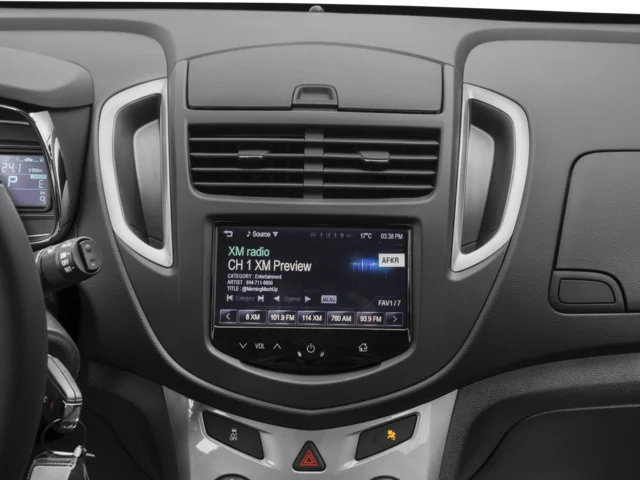 Used 2016 Purple Chevrolet LT image 7