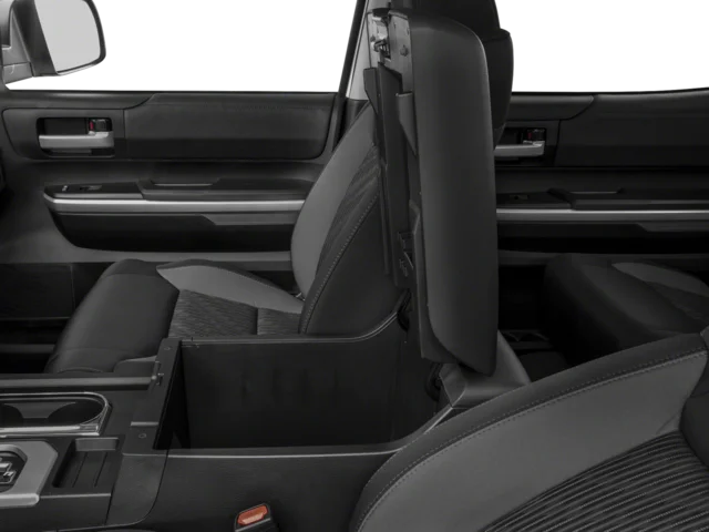 Used 2017 White Toyota SR5 image 15