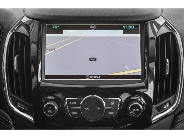 Used 2018 Silver Chevrolet Premier image 20