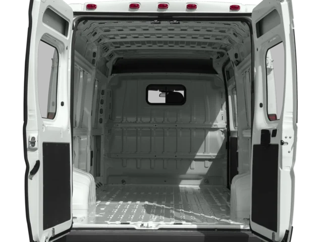 Used 2017 White Ram High Roof image 10