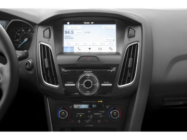 Used 2015 Magnetic Ford Titanium image 7
