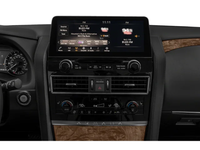 Used 2021 Super Black Nissan SL image 8