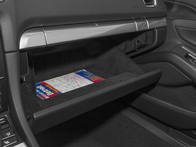 Used 2013 Black Porsche Base image 13