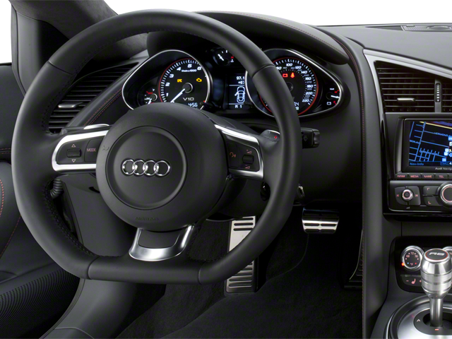 Used 2010  Audi 5.2L image 6