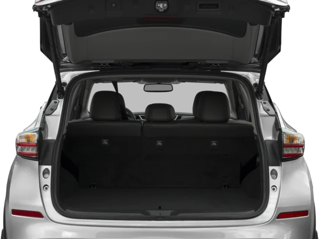 Used 2016 Blue Nissan SL image 9