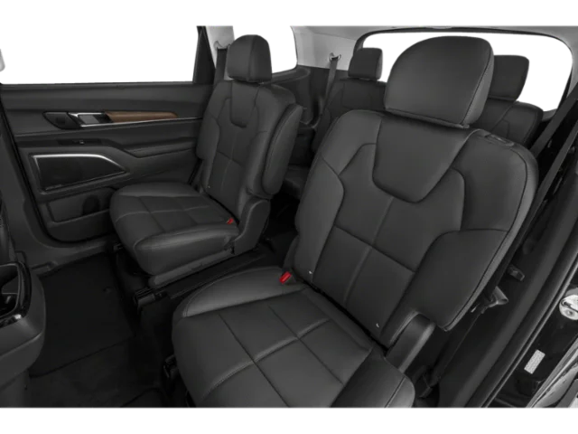 Used 2022 White Kia SX image 11