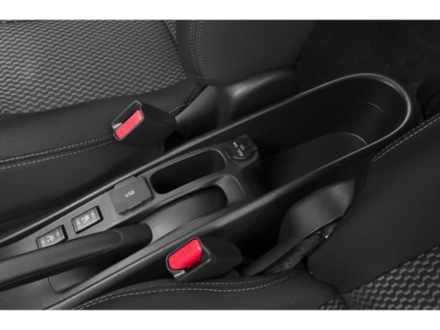 Used 2015 Blue Nissan SV image 15
