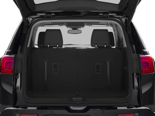 Used 2017 Silver GMC Denali image 9