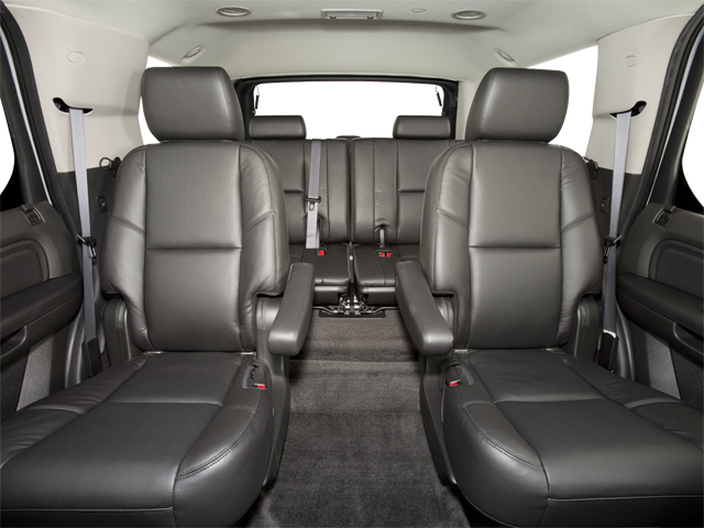 Used 2010 Black Raven Cadillac Luxury image 13