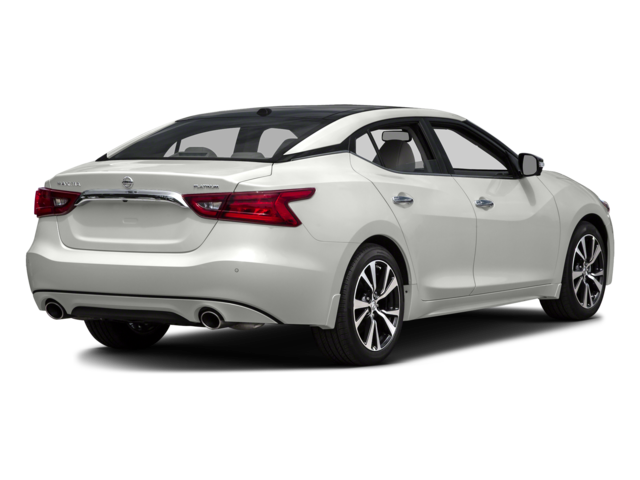 Used 2016 White Nissan 3.5 Platinum image 2