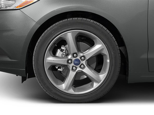 Used 2014 Oxford White Ford SE image 11