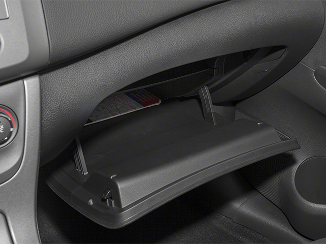 Used 2014 Gray Nissan S image 14
