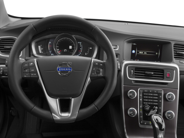 Used 2016 GREY Volvo T5 image 6