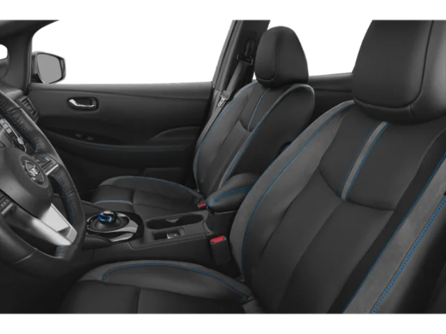 Used 2020 Red Nissan SL Plus image 9