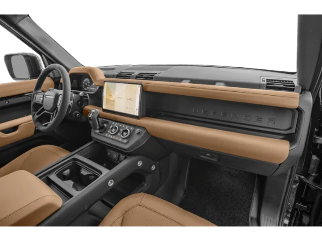 Used 2025  Land Rover P635 OCTA Edition One image 15