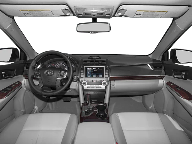 Used 2013 Red Toyota XLE image 5