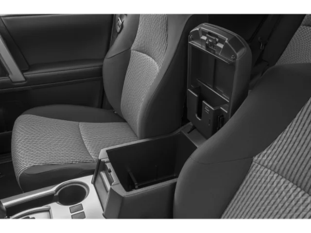 Used 2015 Gray Toyota SR5 image 25
