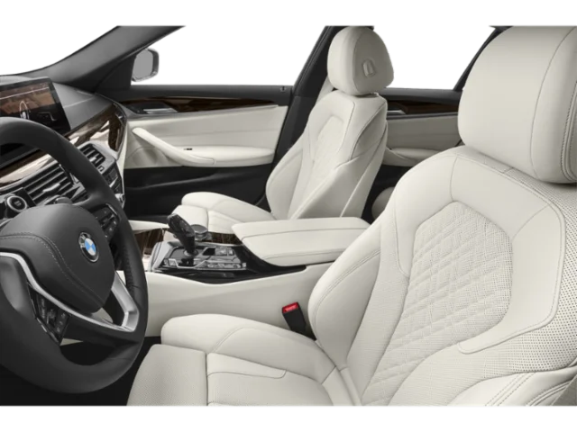 Used 2022 White BMW 530e iPerformance image 8
