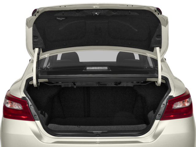 Used 2018 Super Black Nissan 2.5 S image 8
