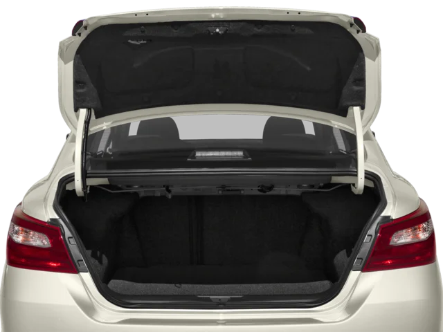 Used 2018 Black Nissan 2.5 SR image 11