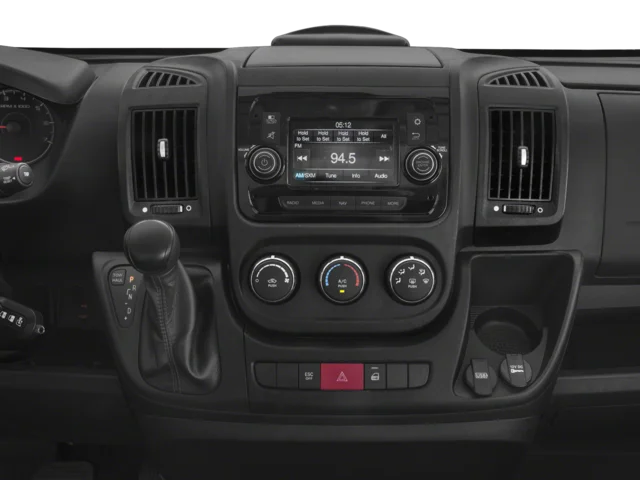 Used 2018 White Ram High Roof image 7