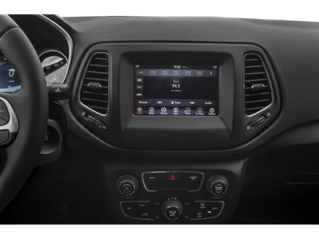 Used 2018 Redline Pearlcoat Jeep Latitude image 7