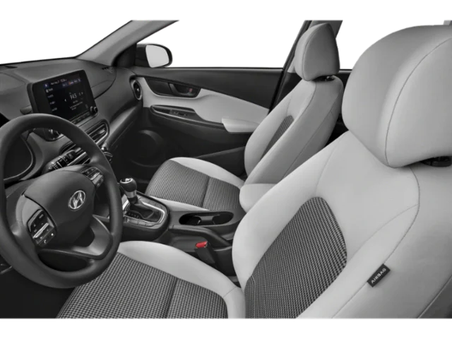 Used 2023 White Hyundai SE image 6