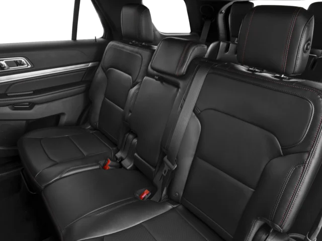 Used 2016 Magnetic Ford Sport image 11