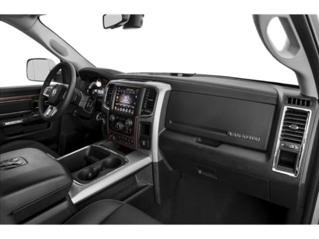 Used 2018 Delmonico Red Pearl Coat Ram Laramie image 20