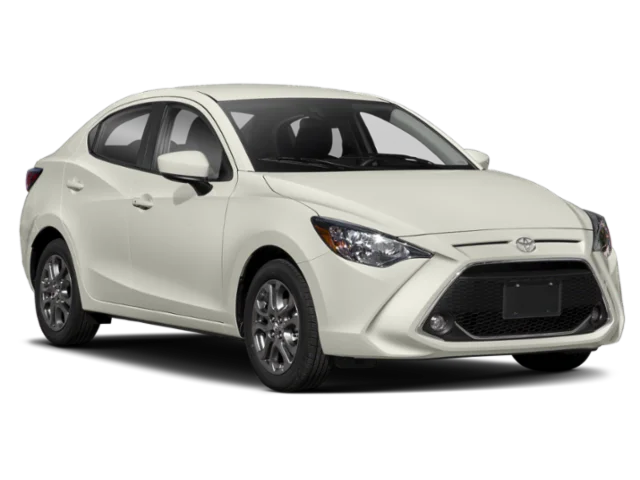 Used 2019 White Toyota LE image 9