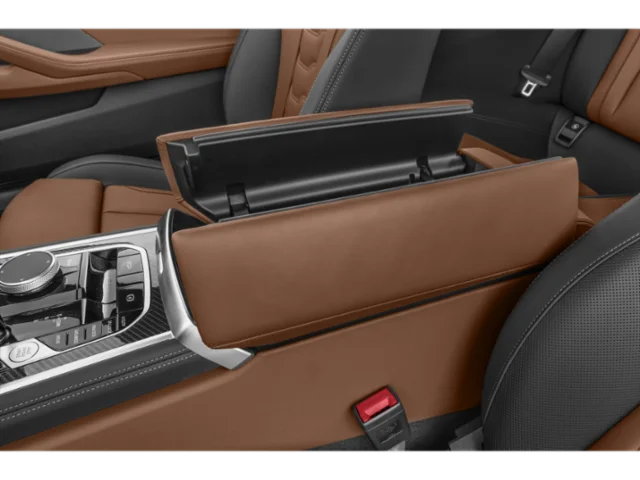 New 2026 Mineral White Metallic BMW M850i xDrive image 11
