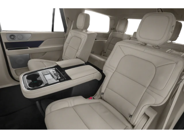Used 2021 Blue Lincoln Reserve image 11