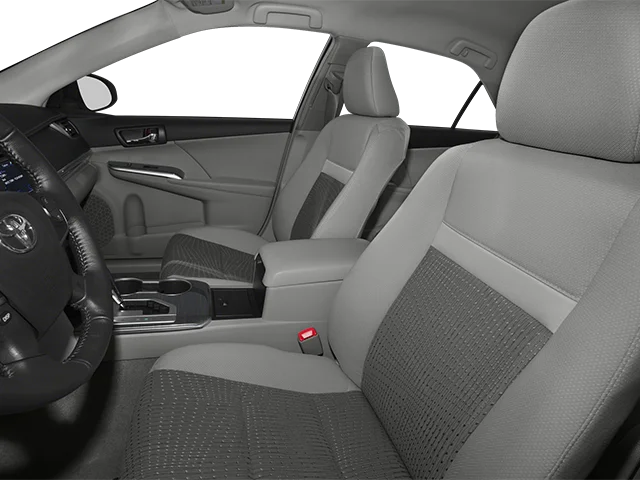 Used 2013 Super White Toyota LE image 8