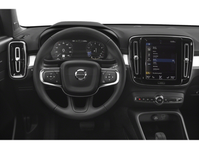 Used 2021 Black / Stone Volvo Momentum image 5