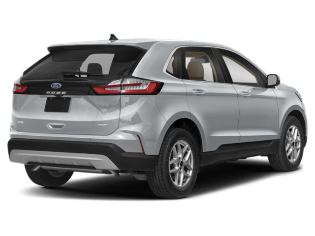 Used 2024 Silver Ford SEL image 2