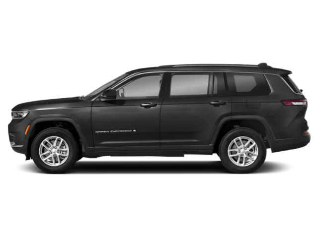 Used 2023 Diamond Black Crystal Pearl Coat Jeep Limited image 7
