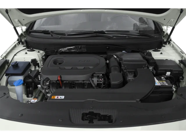 Used 2015 Black Hyundai SE image 10