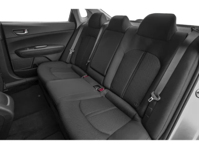Used 2020  Kia LX image 13
