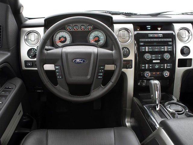 Used 2009 Blue Flame Clearcoat Metallic Ford XL image 4