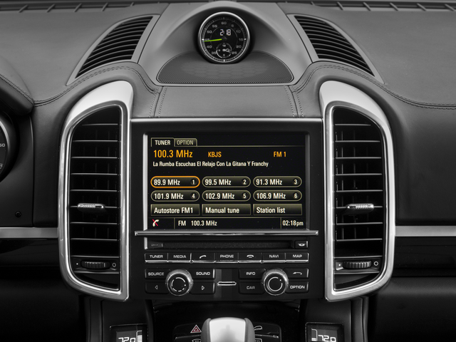 Used 2017  Porsche S image 10