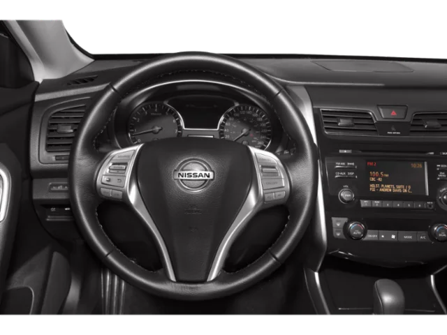 Used 2015 Black Nissan 2.5 SV image 4