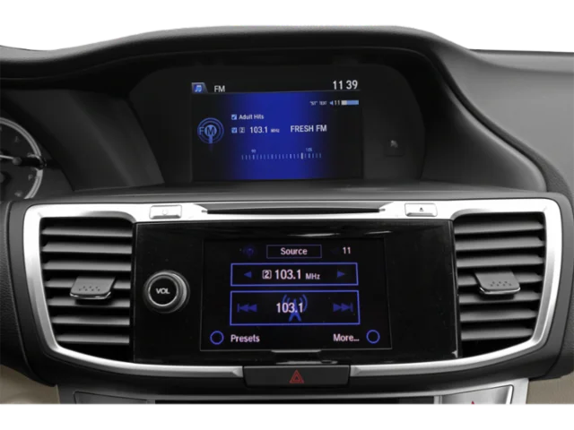 Used 2013 Black Honda Touring image 9