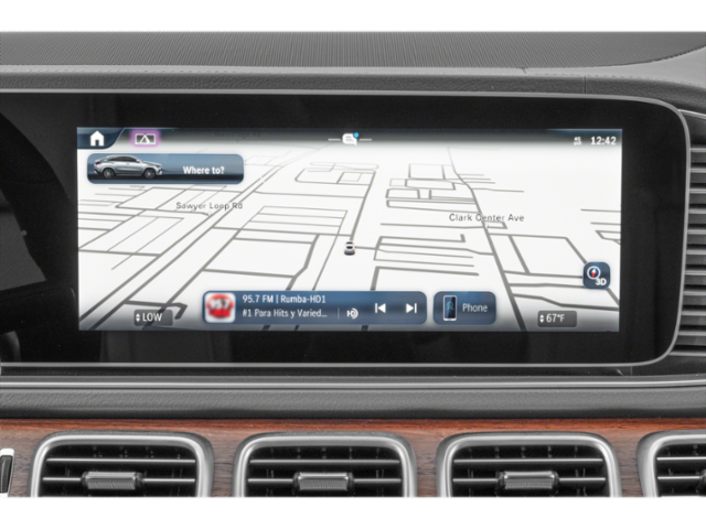Used 2025  Mercedes-Benz GLE 450 image 16