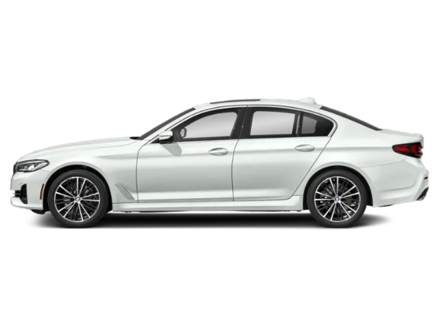 Used 2021 Alpine White BMW 540i xDrive image 3