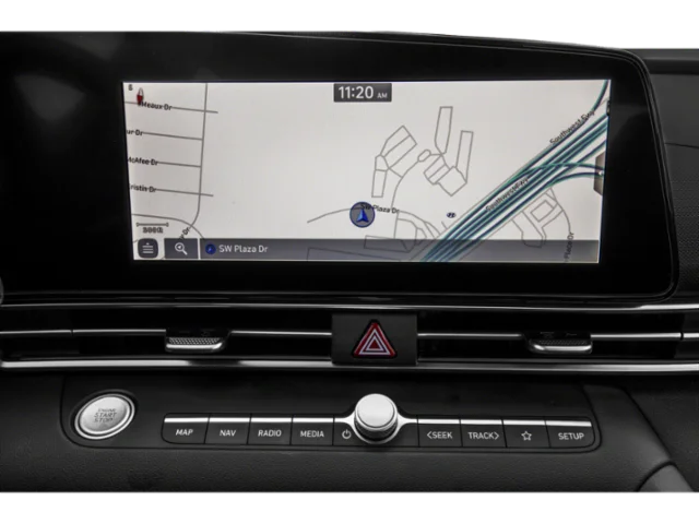 Used 2023 Black Hyundai Limited image 13