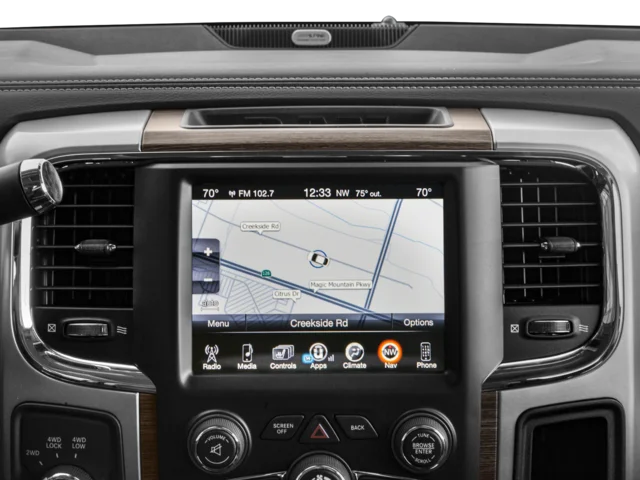 Used 2016  Ram Laramie image 14