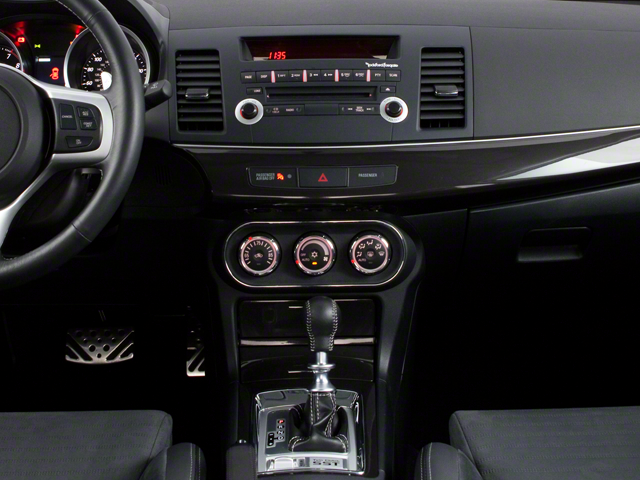 Used 2010 Graphite Gray Pearl Mitsubishi Evolution SE image 9