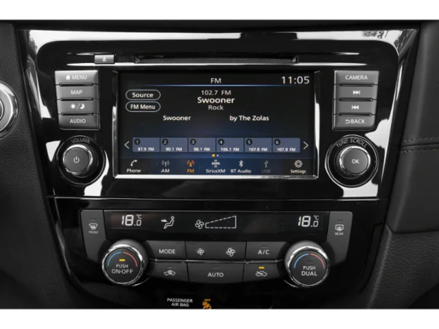 Used 2020 Magnetic Black Pearl Nissan SL image 7